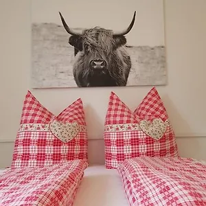 https://ferienwohnung-fanny-am-see.com-bavaria.com