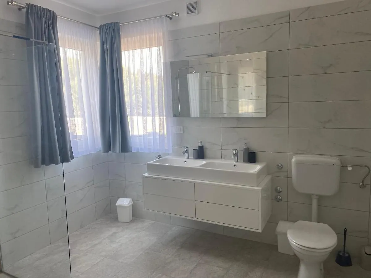 Villa Mara PUY 아파트